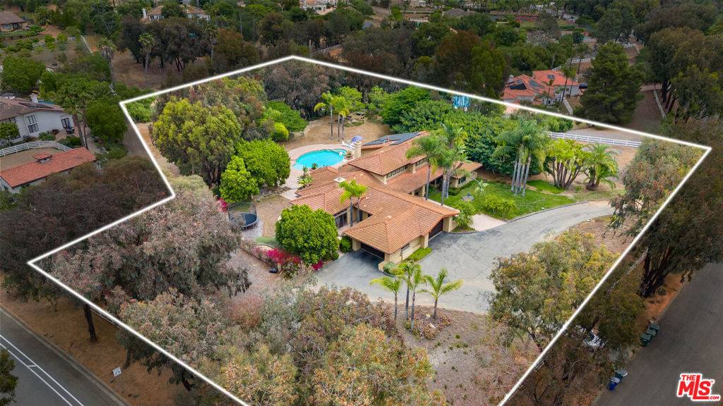 Encinitas, CA 92024,3306 Bumann RD