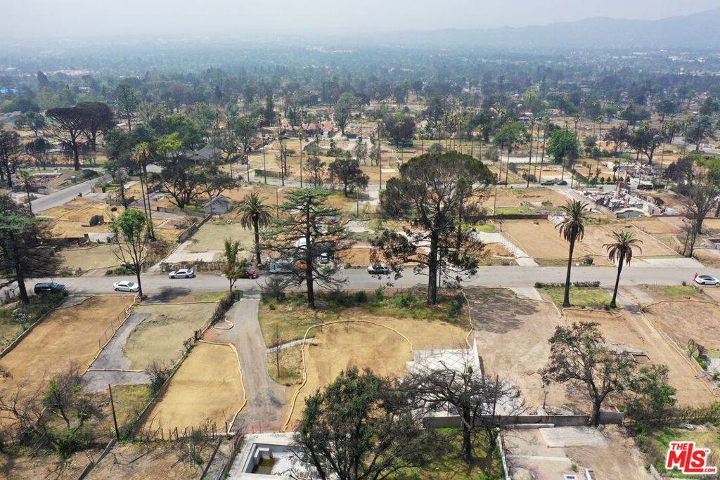 Altadena, CA 91001,489 Athens ST