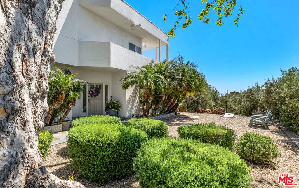 Malibu, CA 90265,4908 Bunnie LN