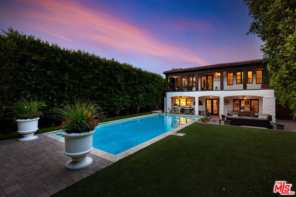 Toluca Lake, CA 91602,4263 Navajo AVE