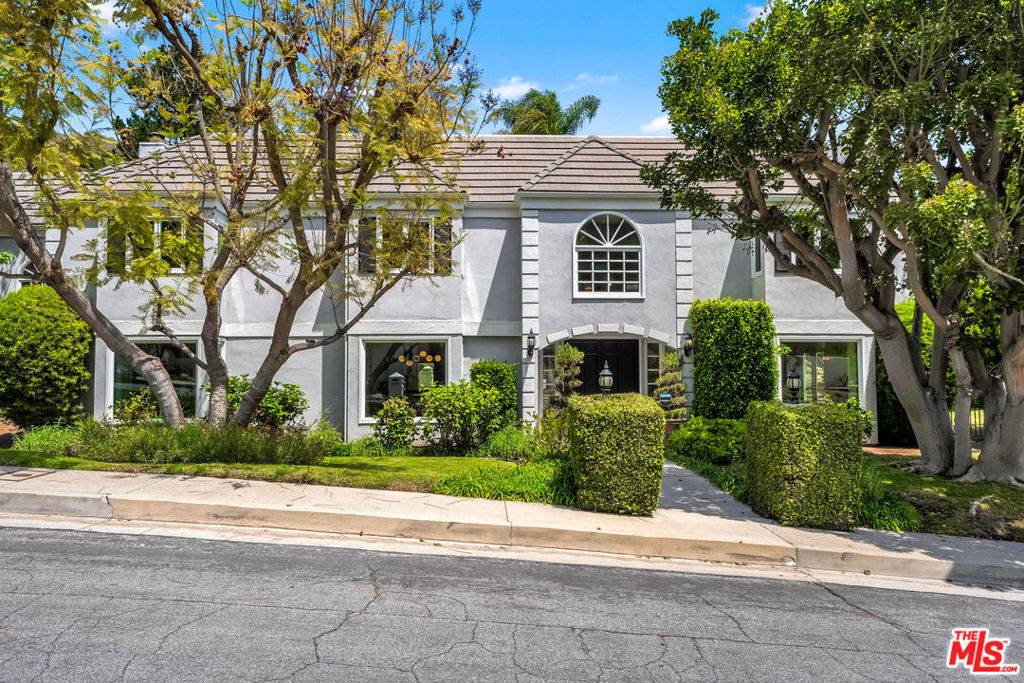 Pacific Palisades, CA 90272,1408 Calle Del Jonella