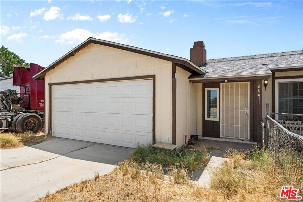 Lancaster, CA 93535,40611 178th ST
