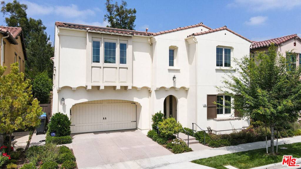 Irvine, CA 92602,55 Suede