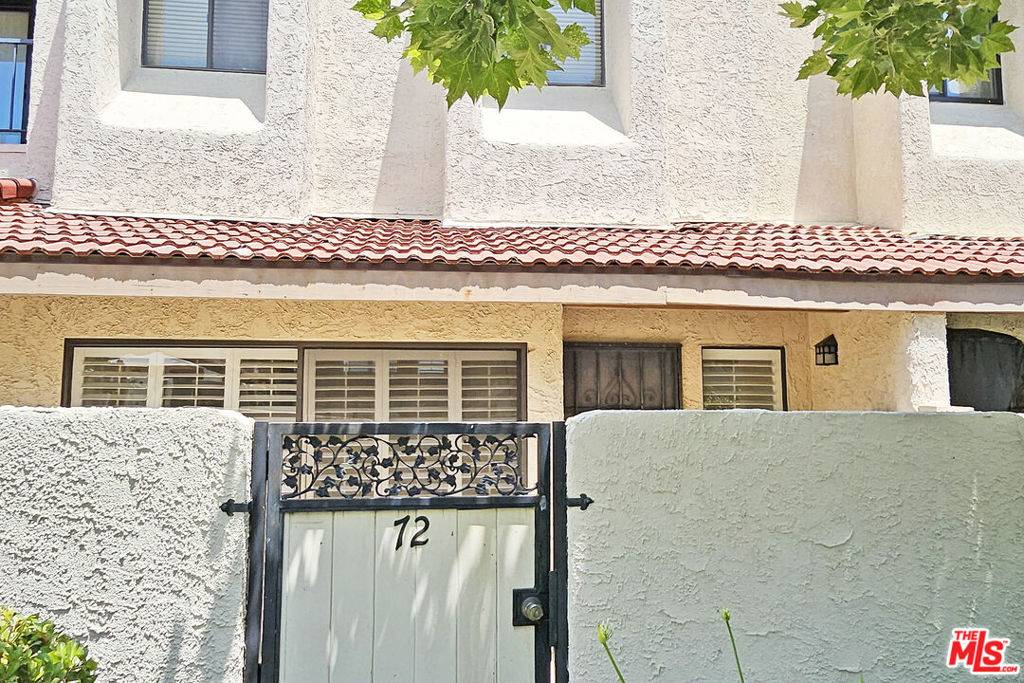 Tarzana, CA 91356,18130 Oxnard ST #72