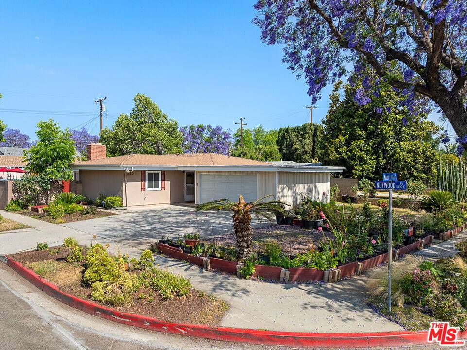 Fullerton, CA 92831,720 Maertin LN