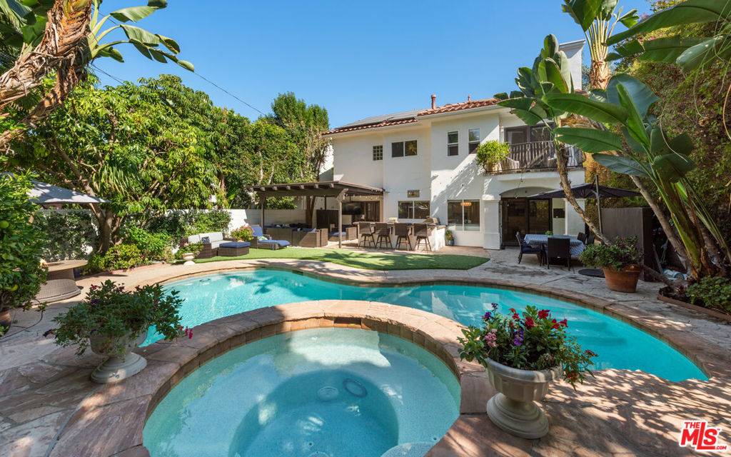 Sherman Oaks, CA 91403,4513 Tobias AVE