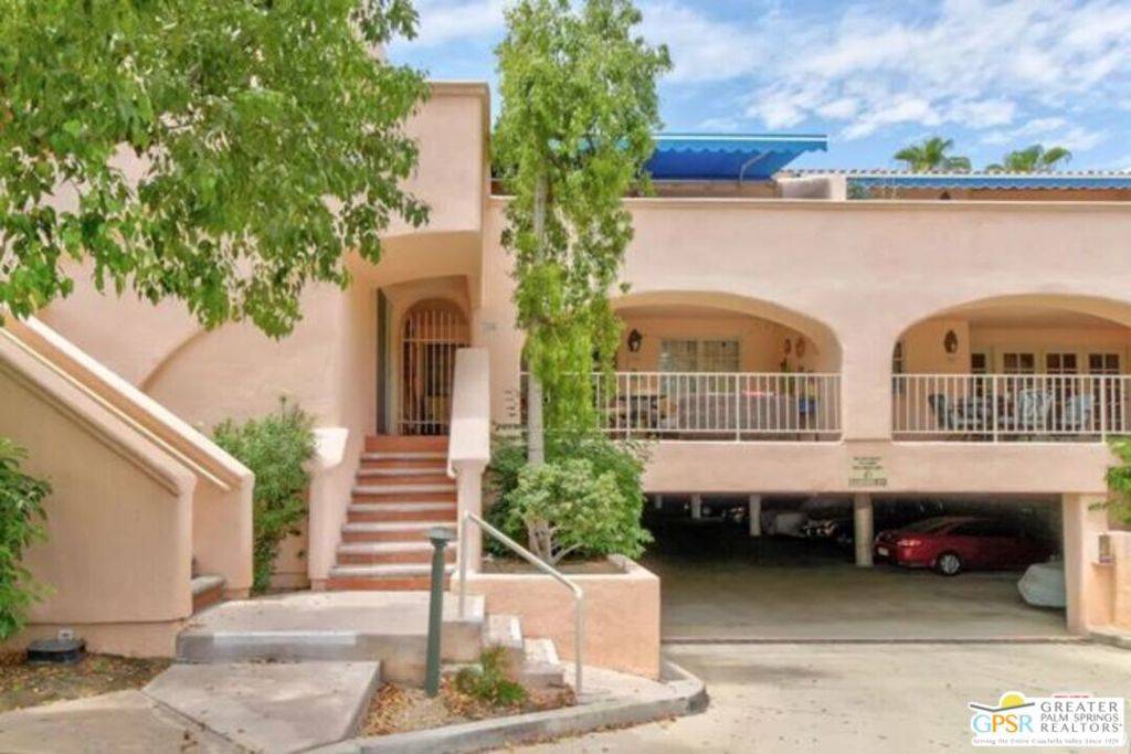 Palm Springs, CA 92262,500 E Amado RD #706