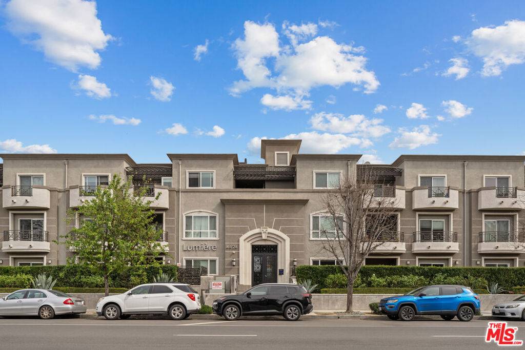 Studio City, CA 91604,4424 Whitsett AVE #309