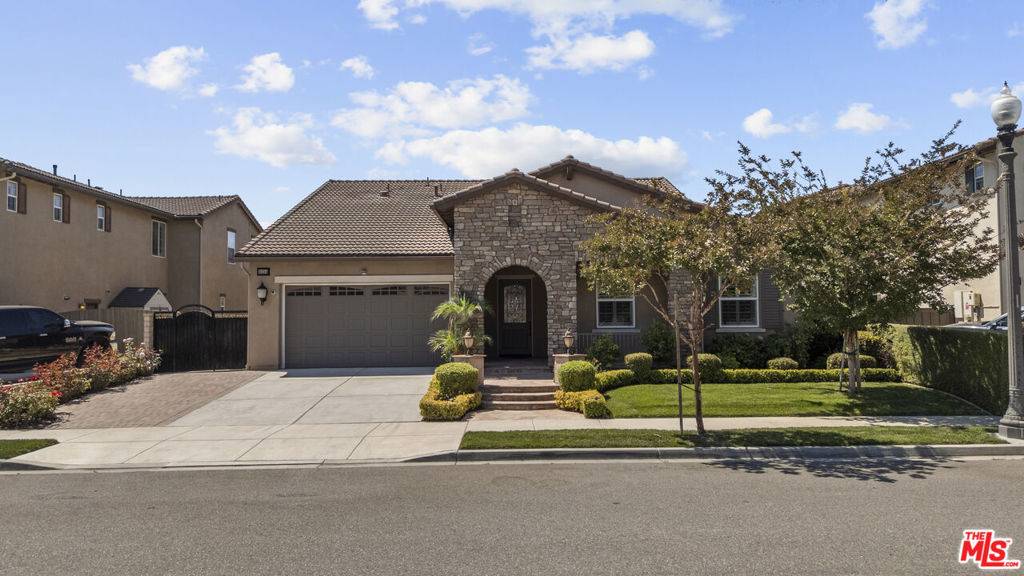 Camarillo, CA 93012,3324 Breezy DR