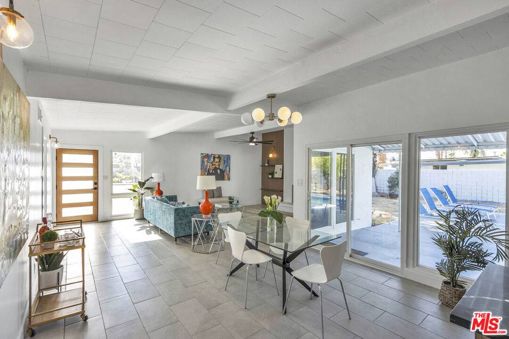 Palm Springs, CA 92262,547 N Farrell DR