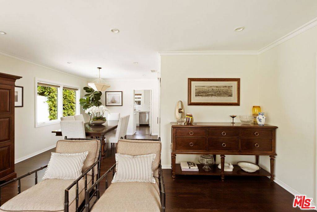 Los Angeles, CA 90066,12566 Preston WAY