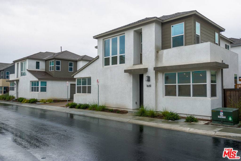 Chula Vista, CA 91913,1681 Whitmore LOOP