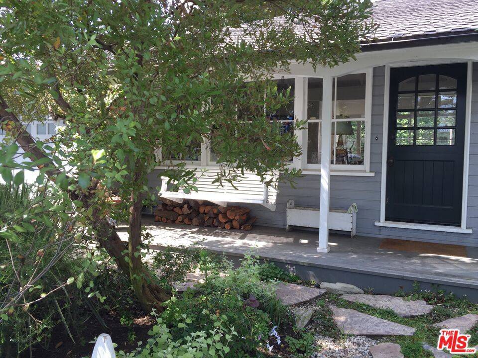 Pacific Palisades, CA 90272,811 Galloway ST