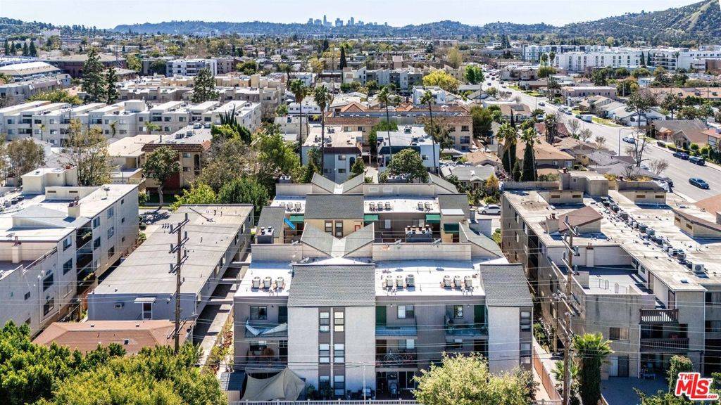 Glendale, CA 91204,453 Ivy ST