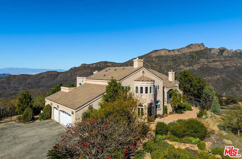 Malibu, CA 90265,10827 Pacific View DR