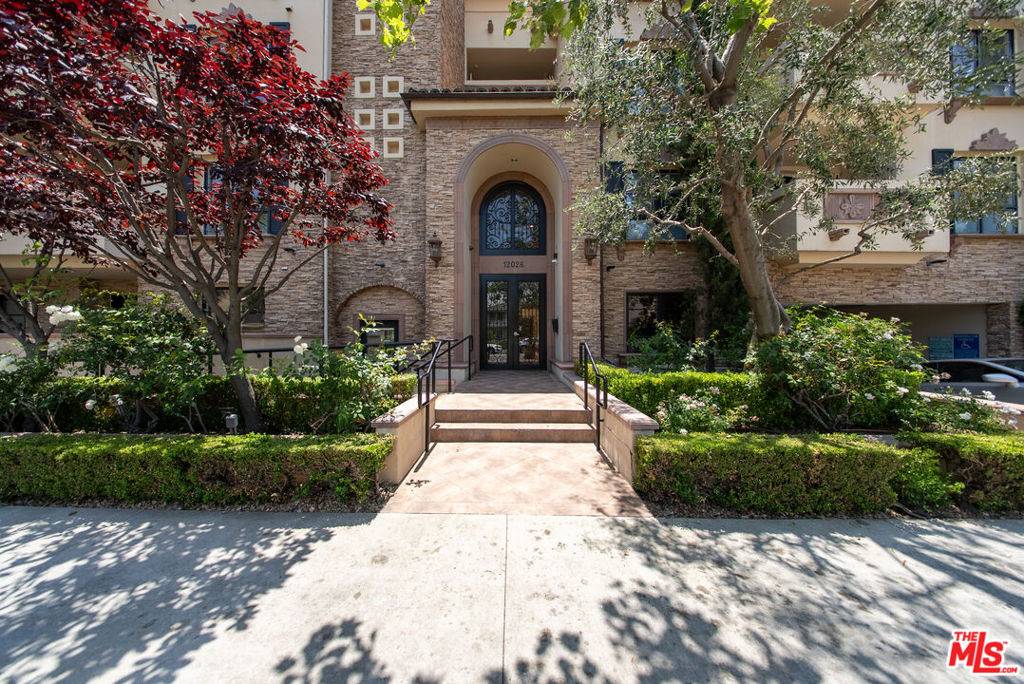 Studio City, CA 91604,12026 Hoffman ST #204