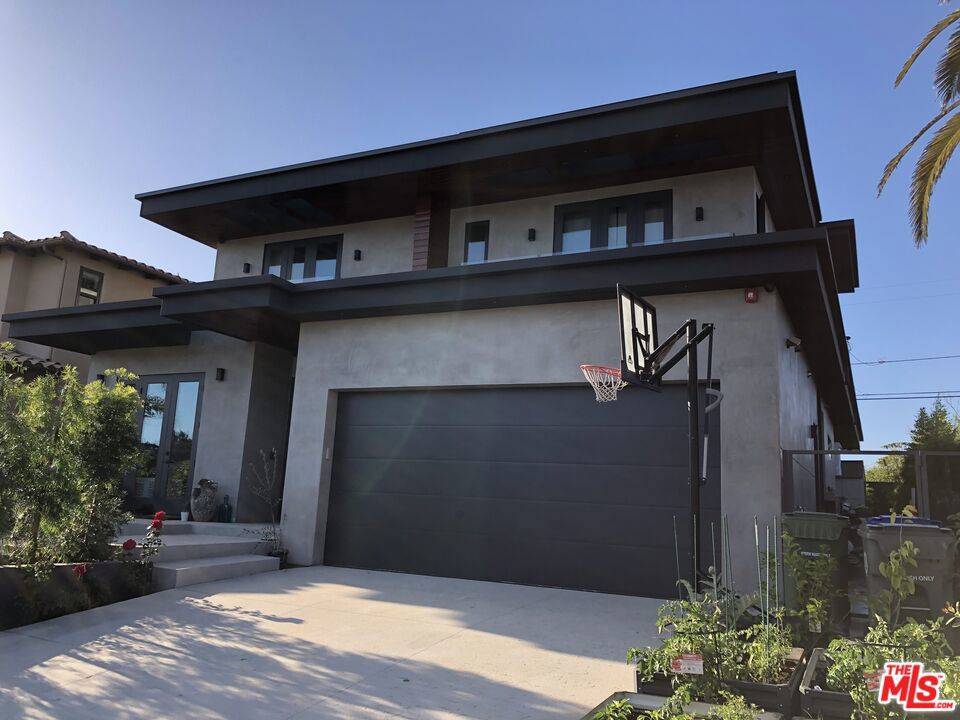 Manhattan Beach, CA 90266,1625 18th ST