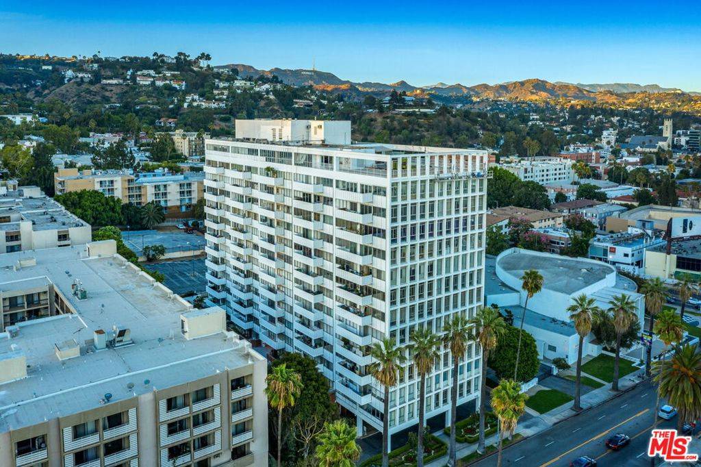 Los Angeles, CA 90046,7135 Hollywood BLVD #506