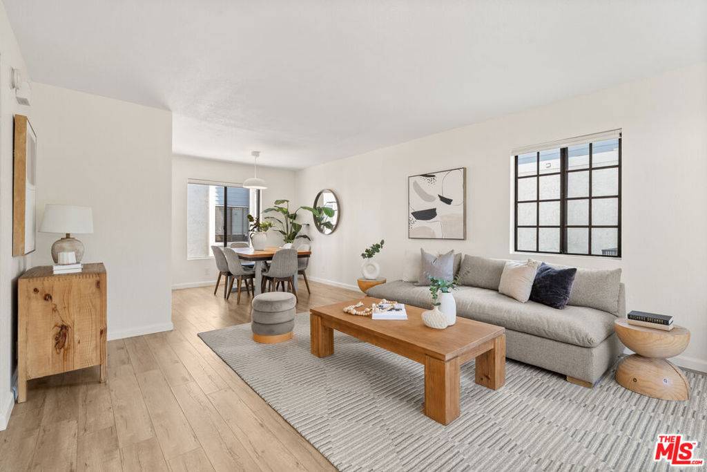 Pasadena, CA 91106,630 N Wilson AVE #1