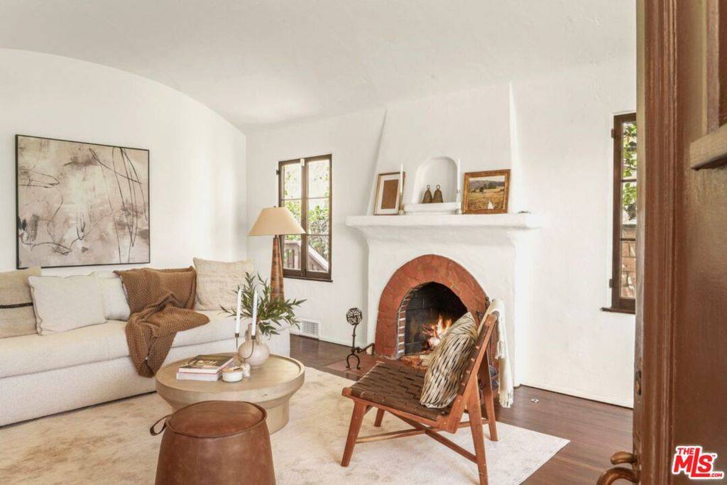 Santa Monica, CA 90405,2218 Pearl ST