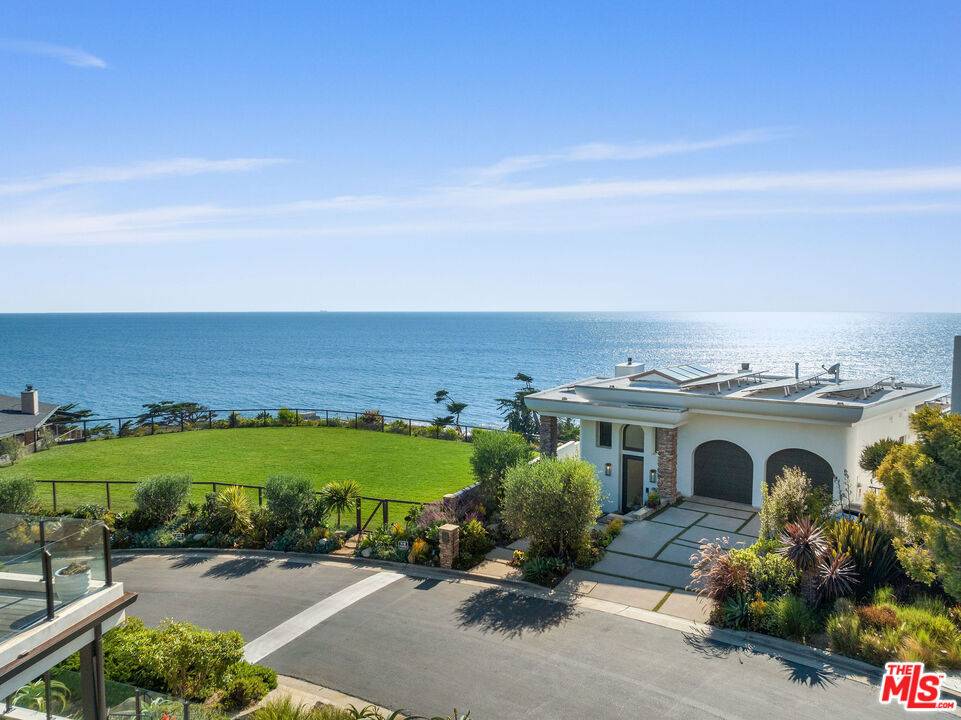 Malibu, CA 90265,31554 Victoria Point RD