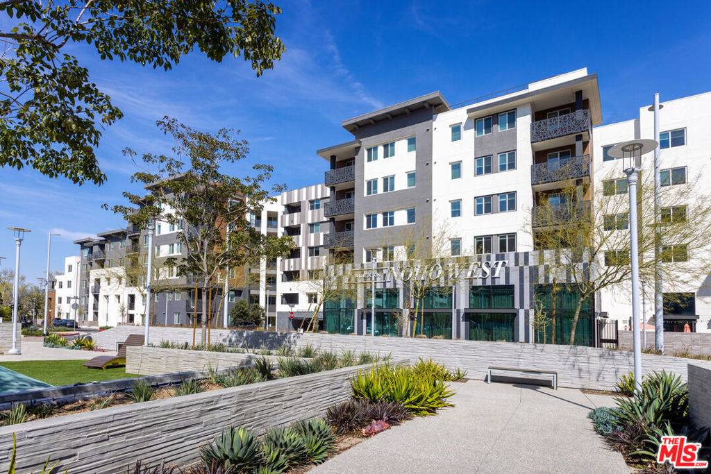 North Hollywood, CA 91606,11950 Erwin Street ST #623