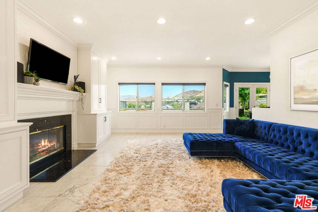 Santa Clarita, CA 91390,22825 Aspen CT