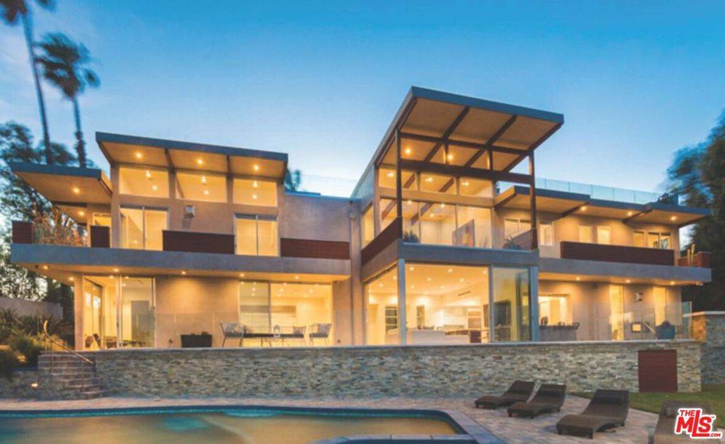 Pacific Palisades, CA 90272,770 Paseo Miramar