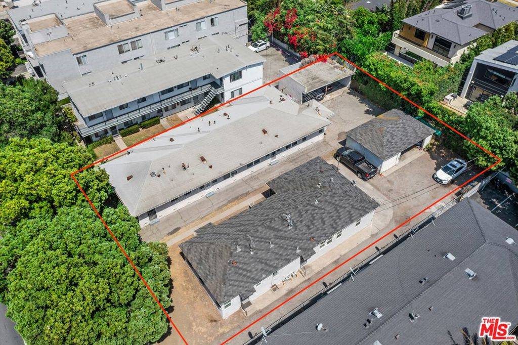 Los Angeles, CA 90066,11848 - 11856 Venice BLVD