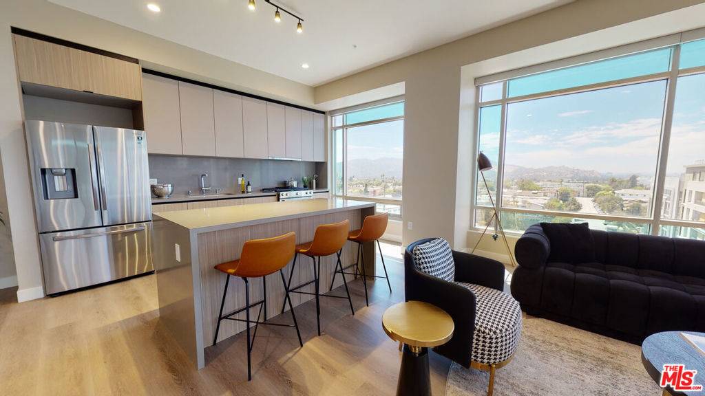 Glendale, CA 91203,520 N Central AVE #1-606