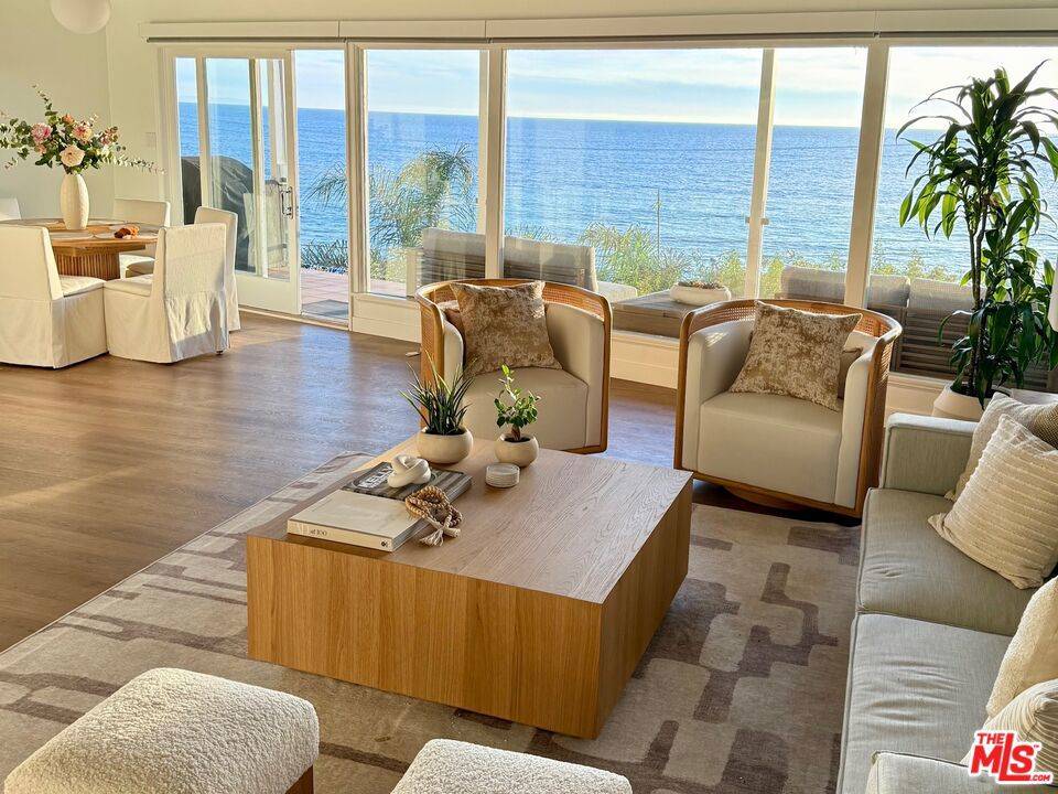 Pacific Palisades, CA 90272,17728 Porto Marina WAY