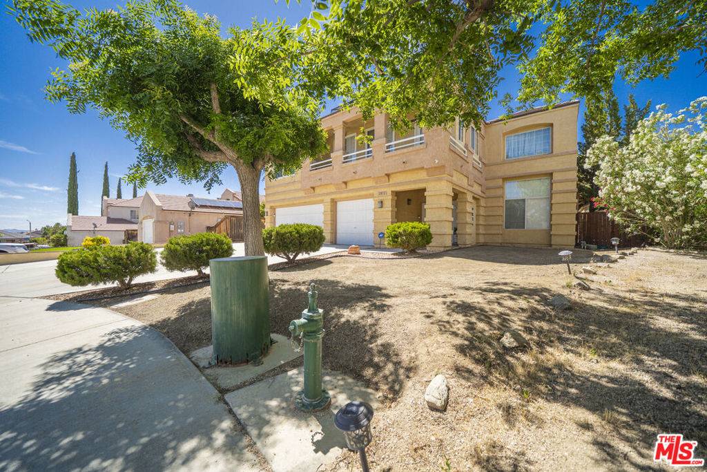 Palmdale, CA 93551,2812 Bay Ridge CT