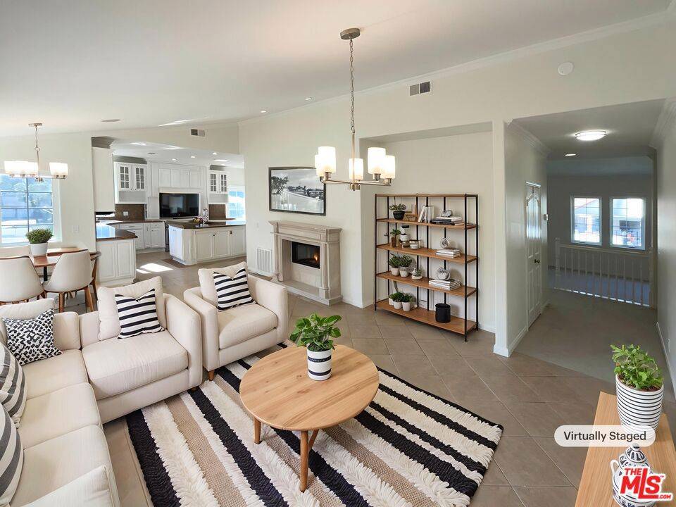 La Mirada, CA 90638,15420 Olive Branch DR