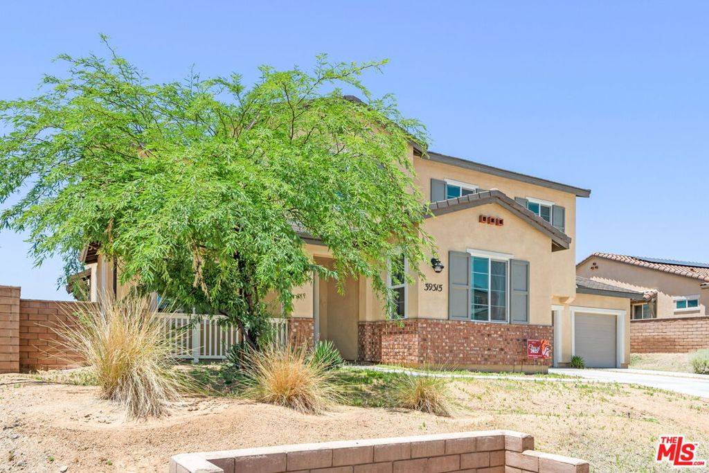 Palmdale, CA 93551,39315 Stirrup CT
