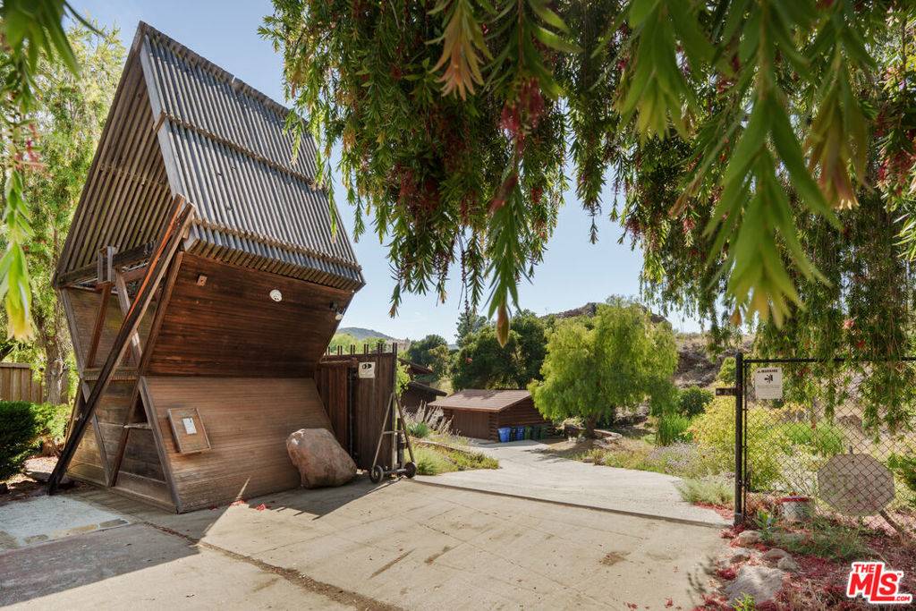 Malibu, CA 90265,421 Westlake BLVD