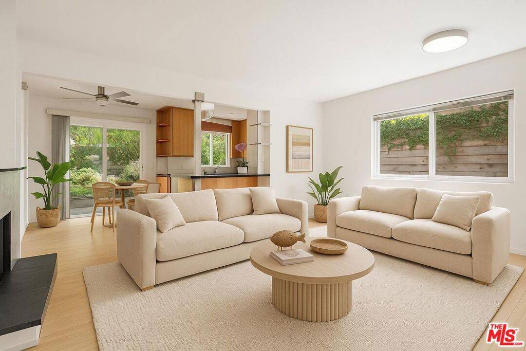 Santa Monica, CA 90405,631 Pier AVE #4