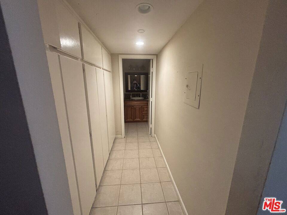 Paramount, CA 90723,13920 Arthur AVE #2
