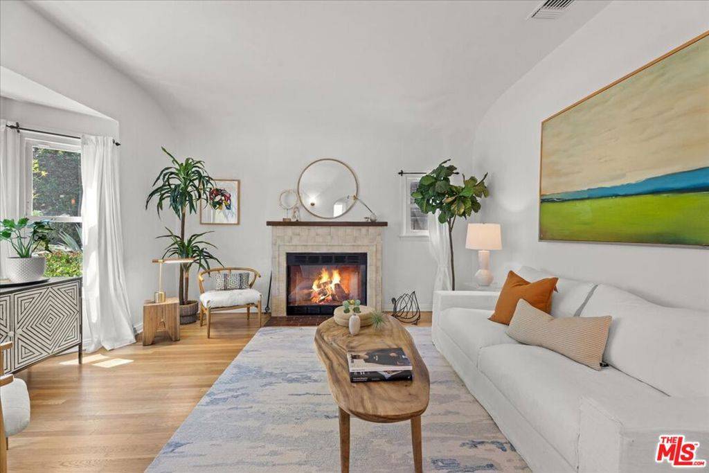 Studio City, CA 91604,4051 Cartwright AVE