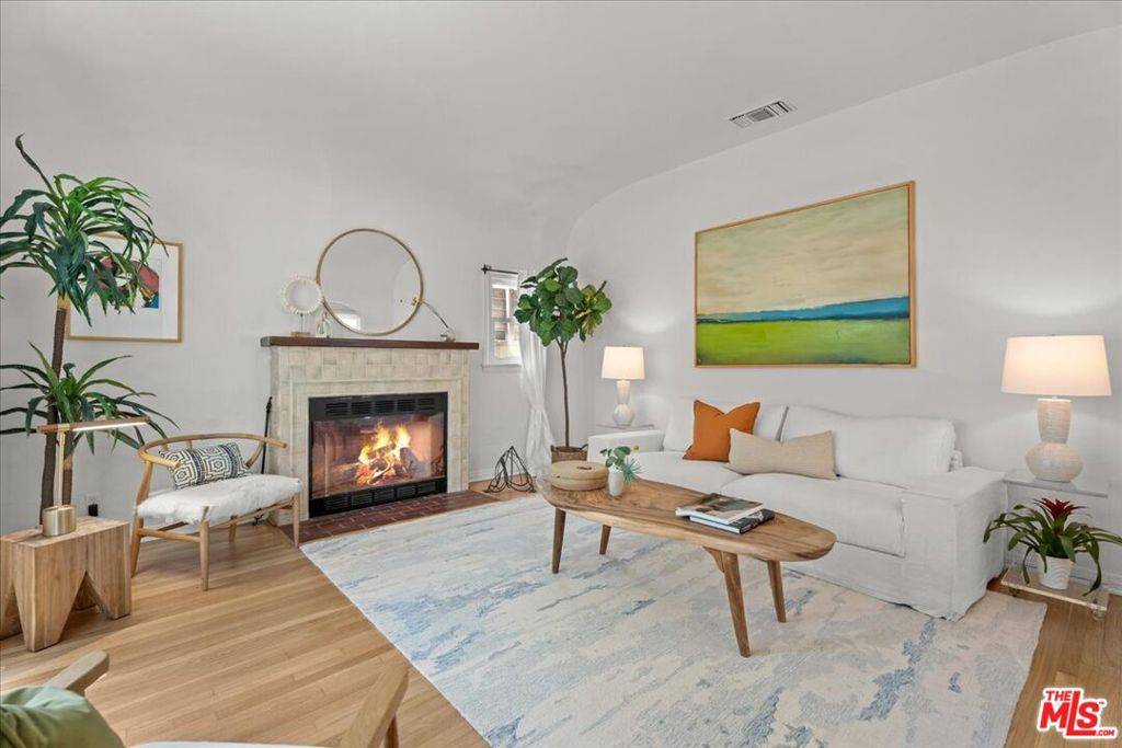 Studio City, CA 91604,4051 Cartwright AVE