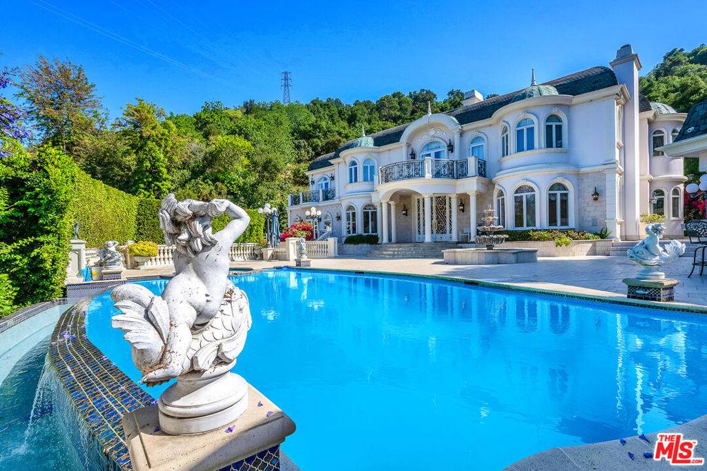 Studio City, CA 91604,11244 Briarcliff LN