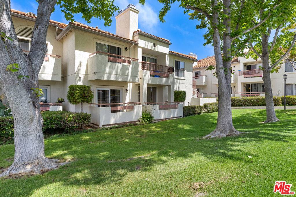 Oceanside, CA 92058,445 Ribbon Beach WAY #277