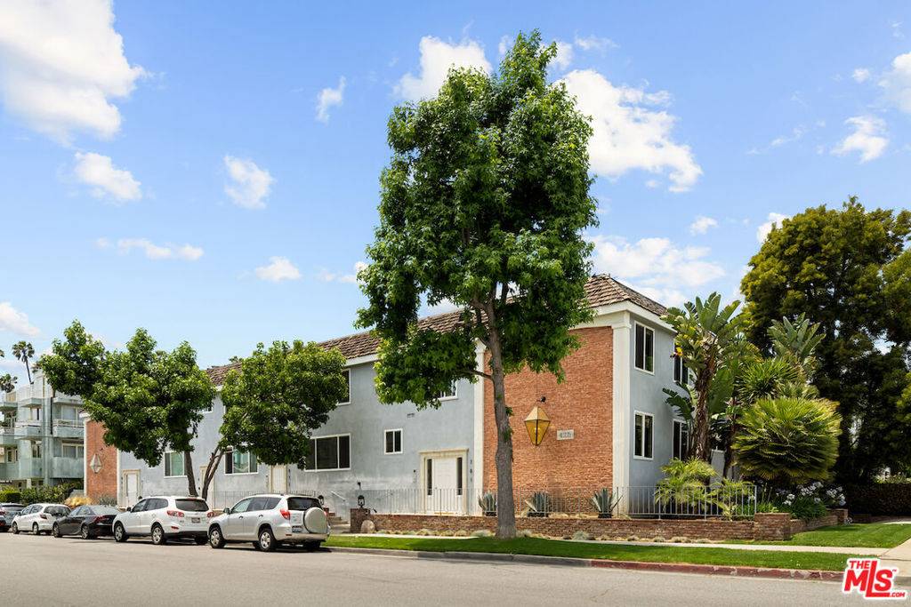 Santa Monica, CA 90403,425 Idaho AVE #4