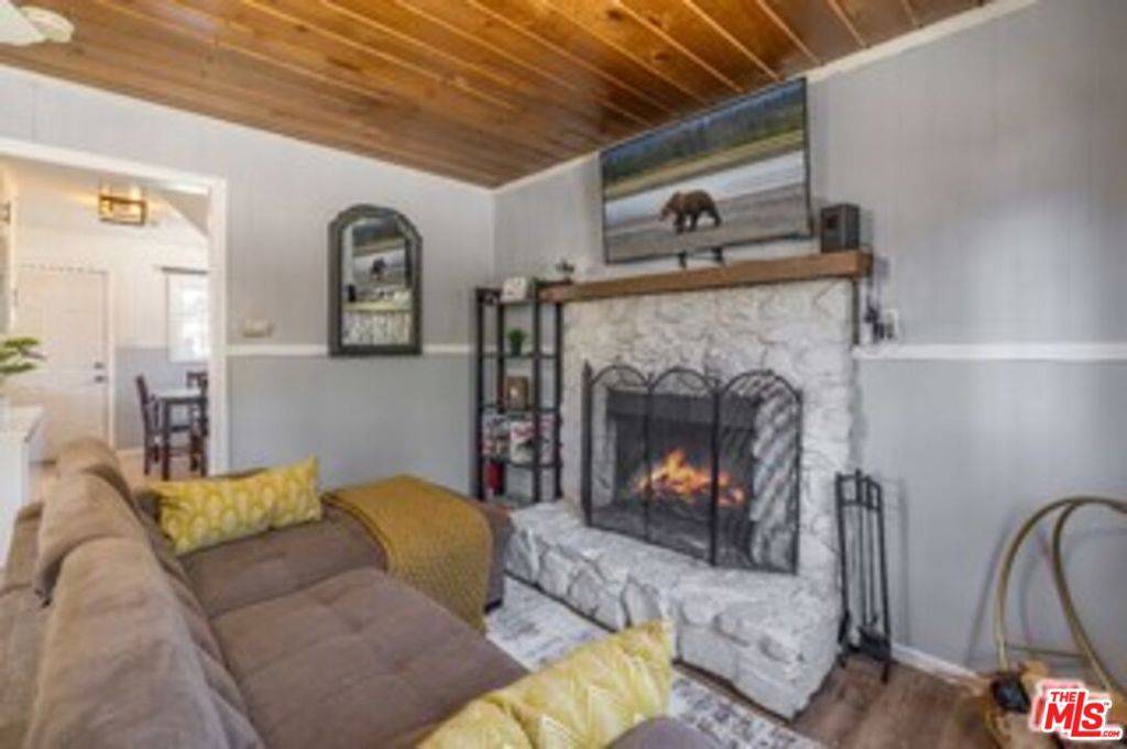 Big Bear City, CA 92314,320 E Tiger Lily DR