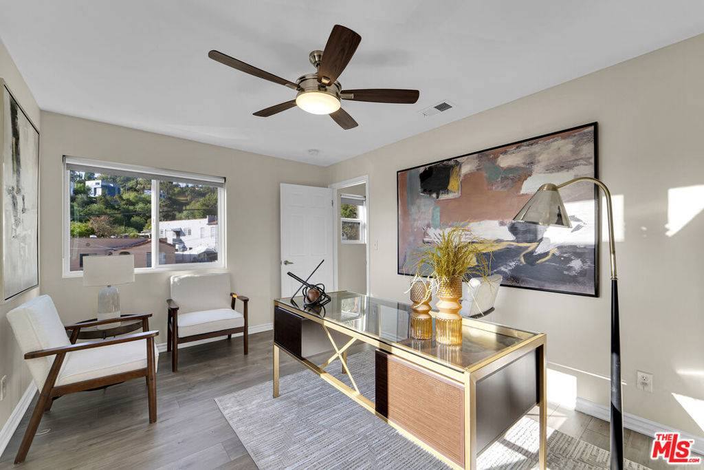 Los Angeles, CA 90065,3620 Altamont ST