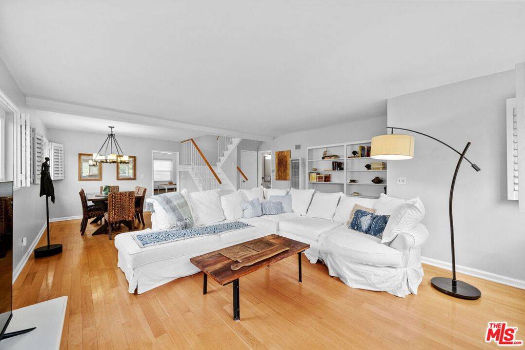 Santa Monica, CA 90403,1225 Washington AVE #10
