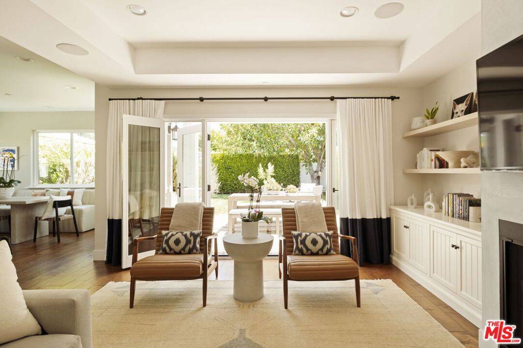Los Angeles, CA 90064,2468 Wellesley AVE