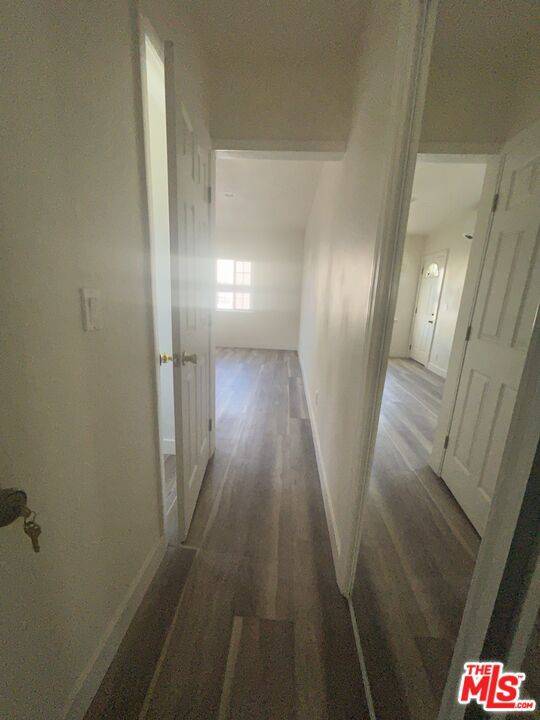 Los Angeles, CA 90029,957 N Ardmore AVE #2
