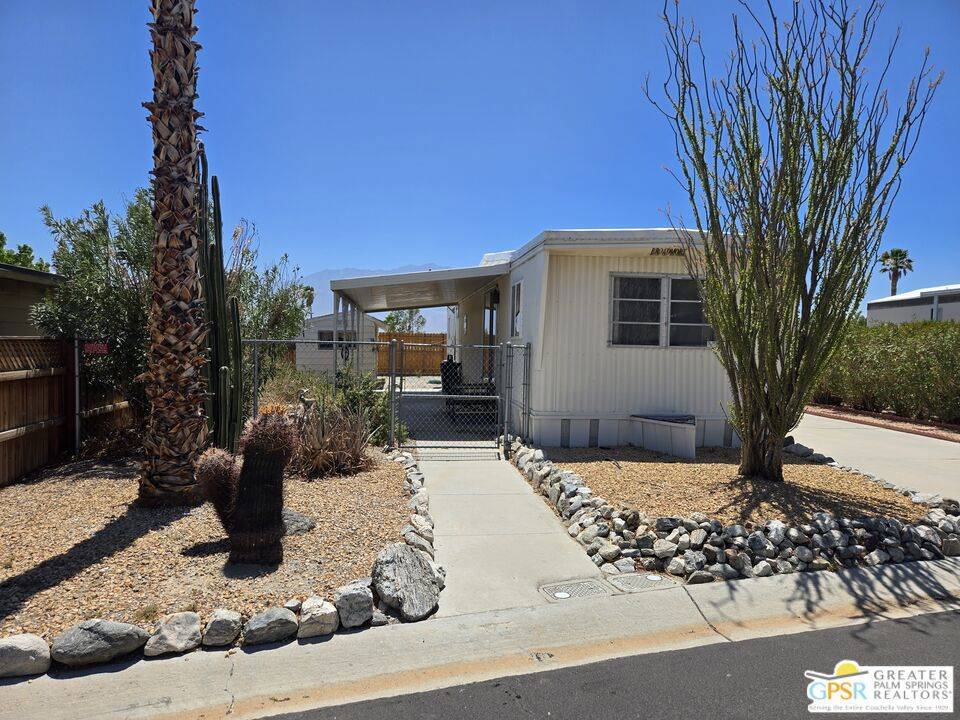 Desert Hot Springs, CA 92241,69281 Crestview DR