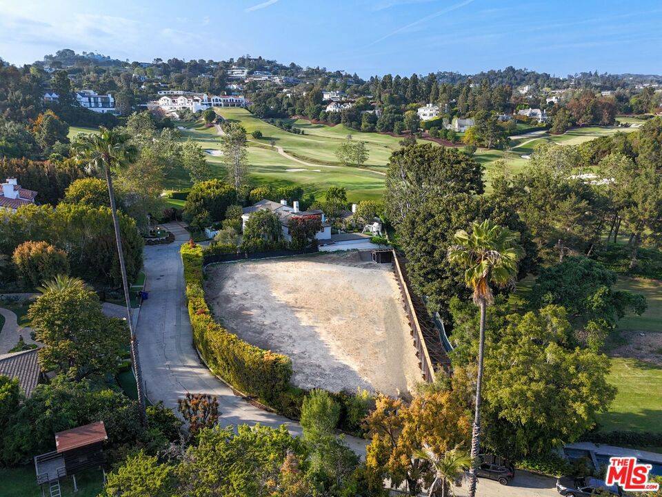 Los Angeles, CA 90077,146 Groverton PL