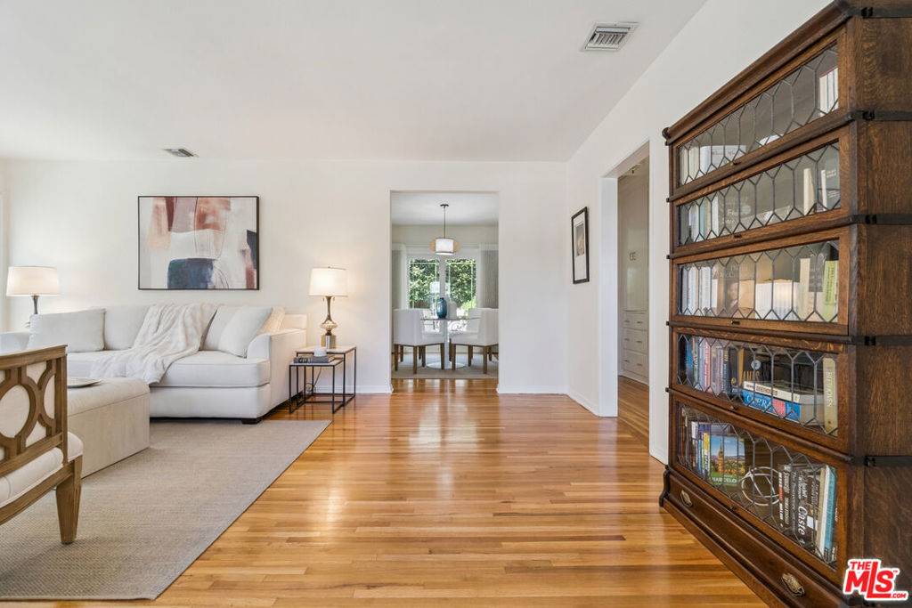 Sherman Oaks, CA 91411,14741 Killion ST